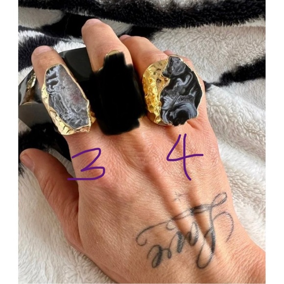 Divine Feminine Cosmic Geode Ring - Picture 3 of 10